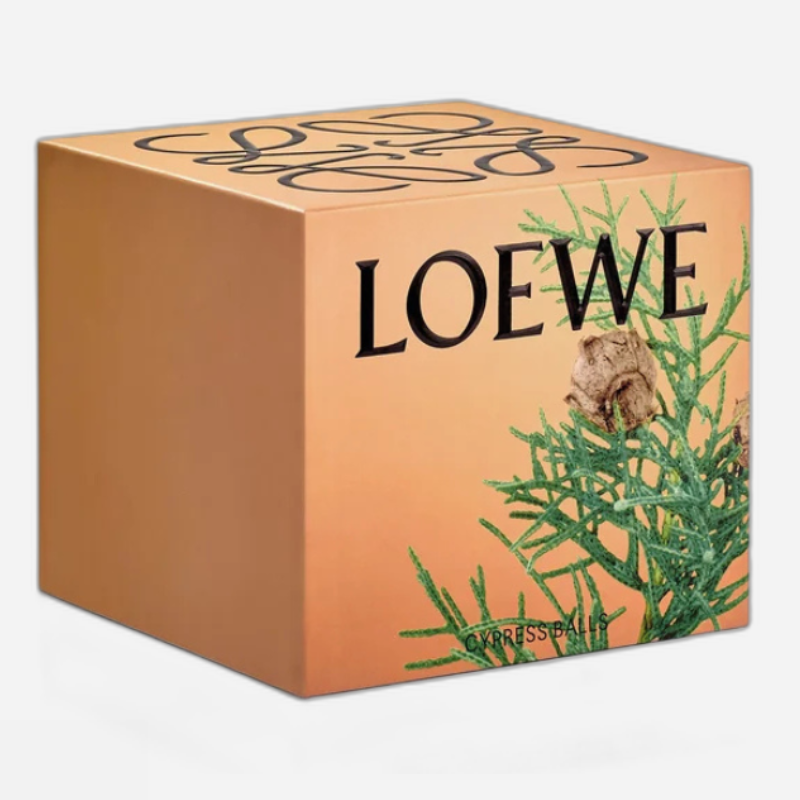 LOEWE-Medium-Cypress-Balls-Scented-Candle
