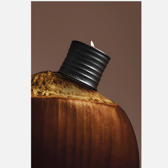 Loewe Small Roasted Hazelnut Candle