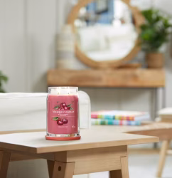 Yankee Candle Black Cherry
