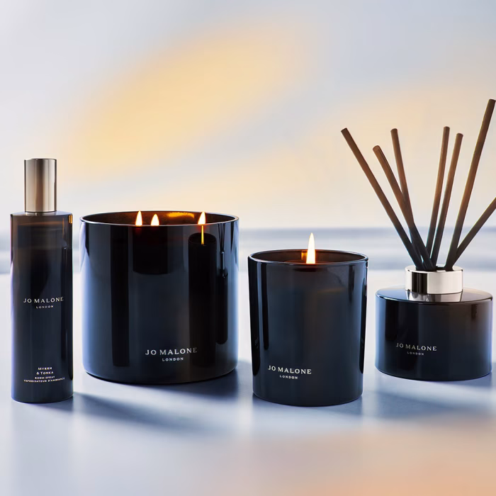 Jo Malone Myrrh & Tonka Scented Candle